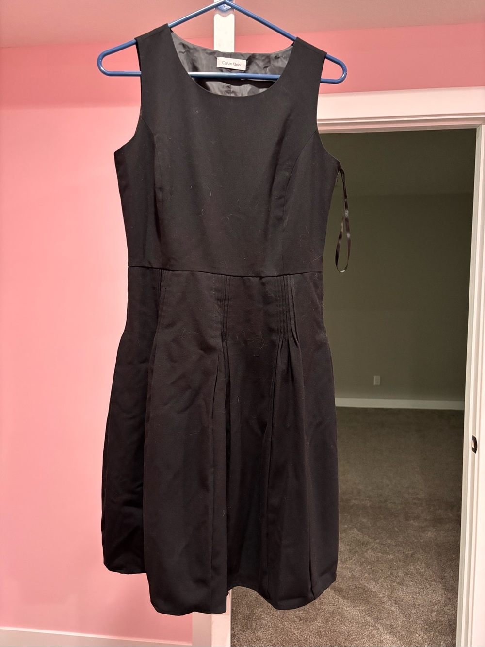 Calvin Klein Black Sleeveless Midi Dress